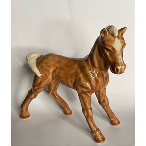 Vintage Ceramic arts Studio Riding Horse/Colt Figurine Tan & White‎